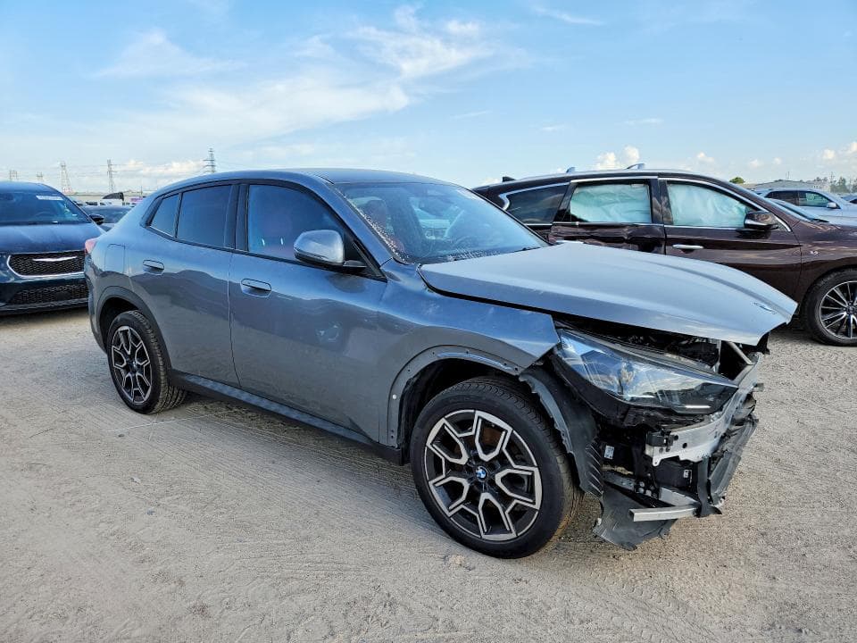 2025 BMW X2 XDRIVE28I 4