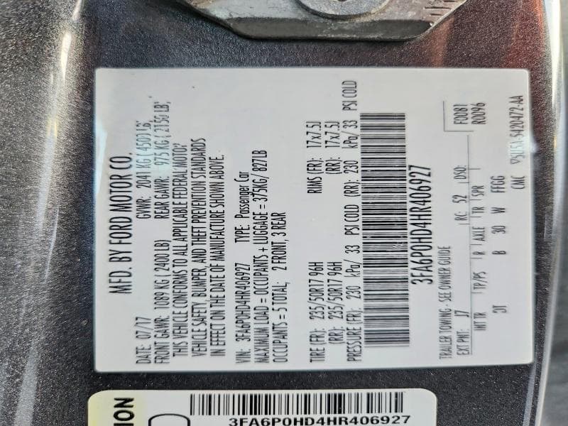 2017 FORD FUSION SE 12
