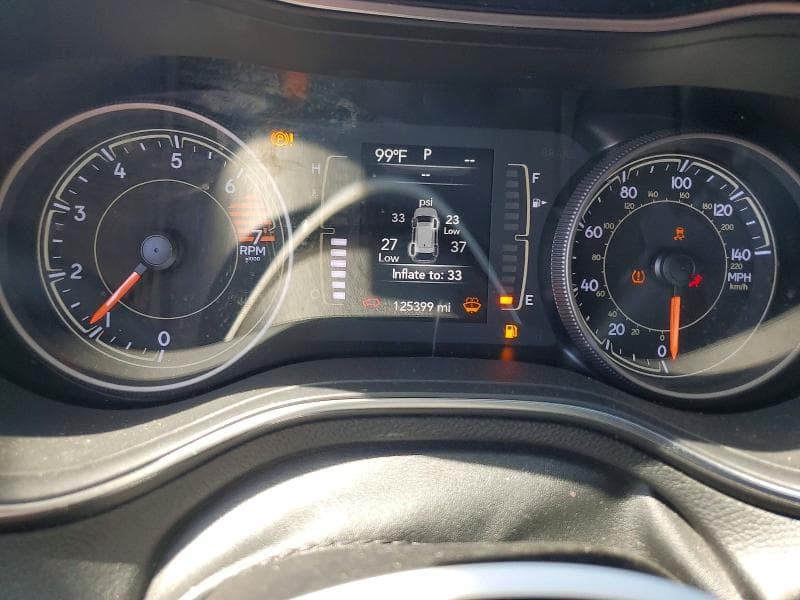 2019 JEEP CHEROKEE LATITUDE PLUS 9