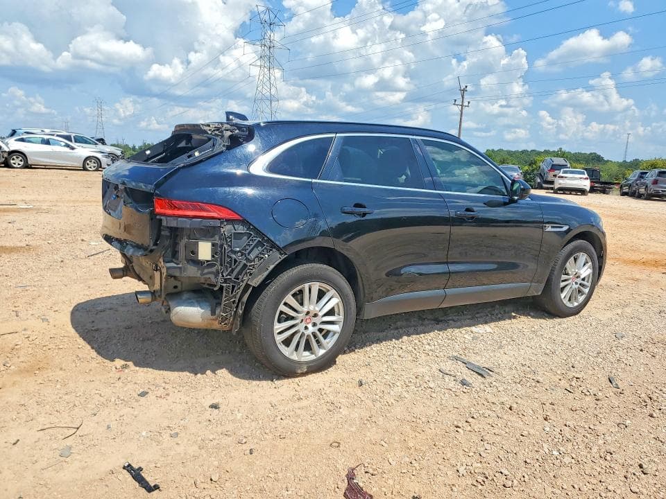 2018 JAGUAR F-PACE PRESTIGE 3
