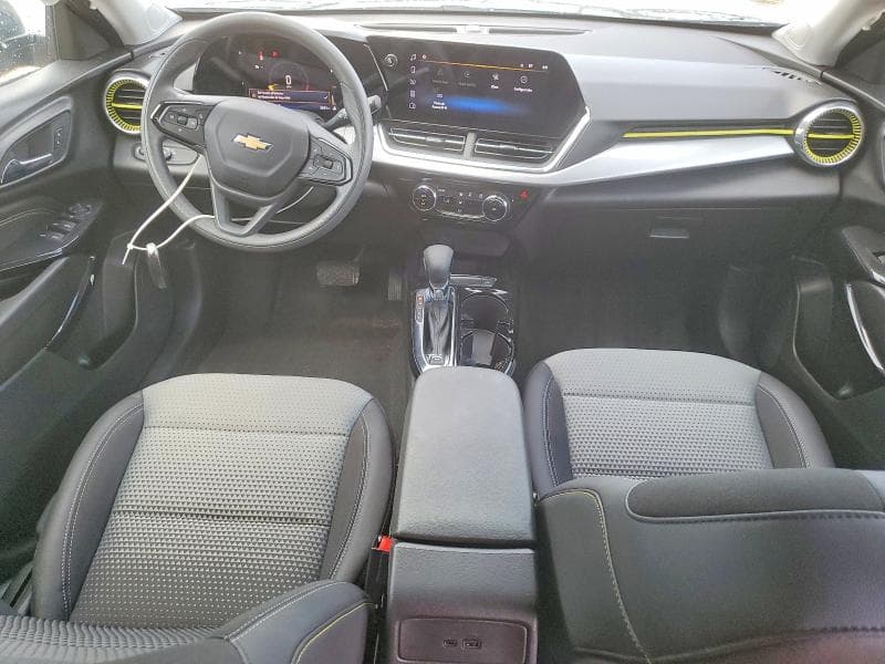 2026 CHEVROLET TRAX 1LT 8