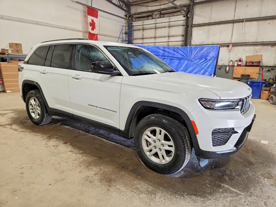 2023 JEEP GRAND CHEROKEE LAREDO 4