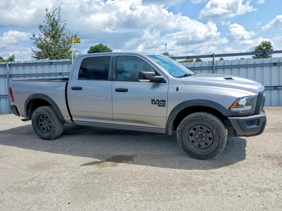 2021 RAM 1500 CLASSIC SLT 4