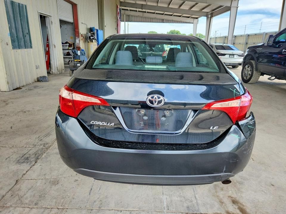 2018 TOYOTA COROLLA LE 6