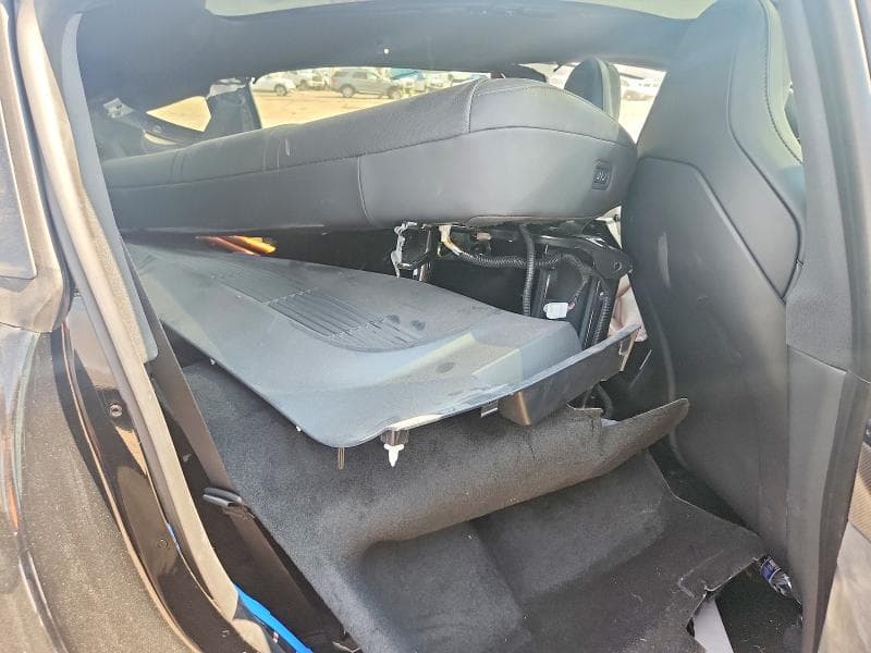 2026 TESLA MODEL Y 10