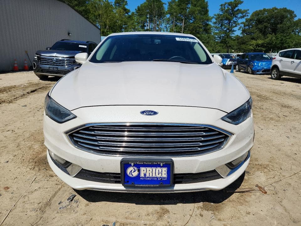 2017 FORD FUSION SE 5