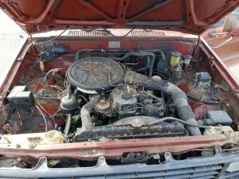 1985 TOYOTA PICKUP 1/2 TON RN50 11