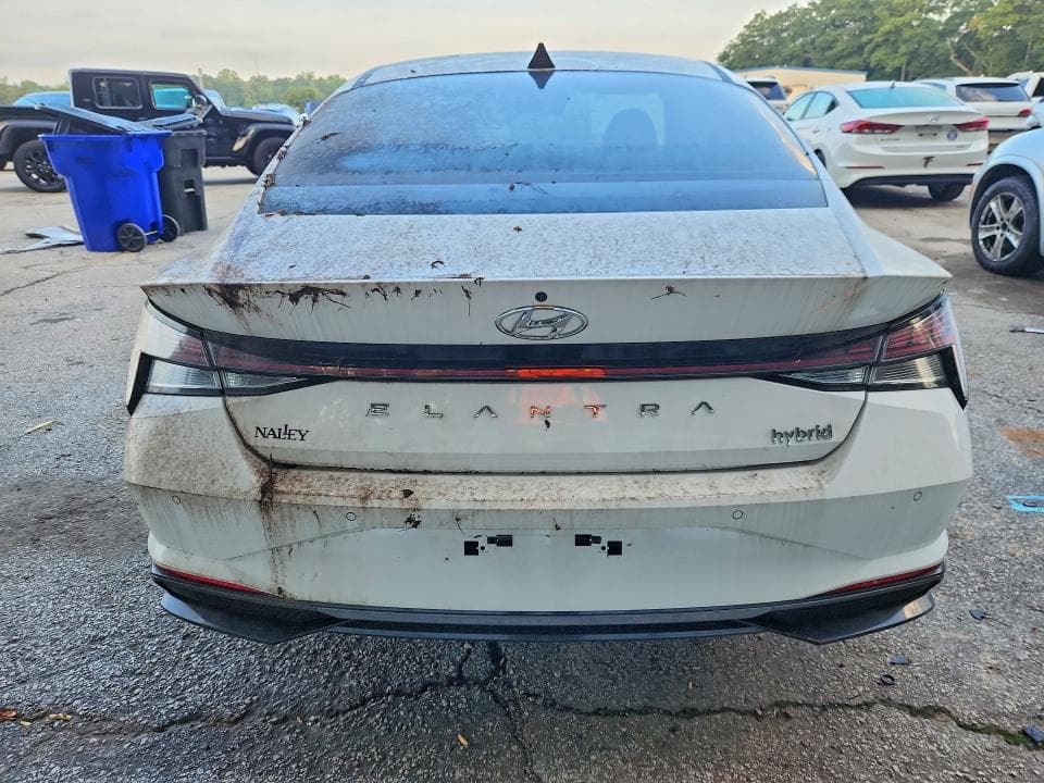 2022 HYUNDAI ELANTRA LIMITED 6