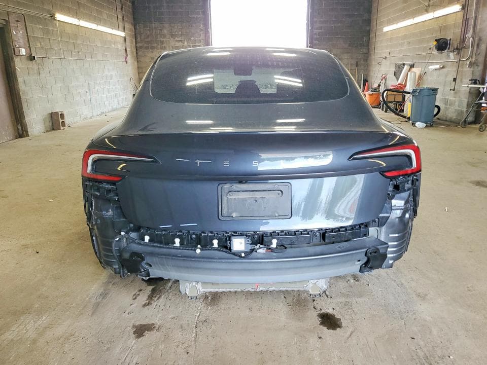2024 TESLA MODEL 3 6