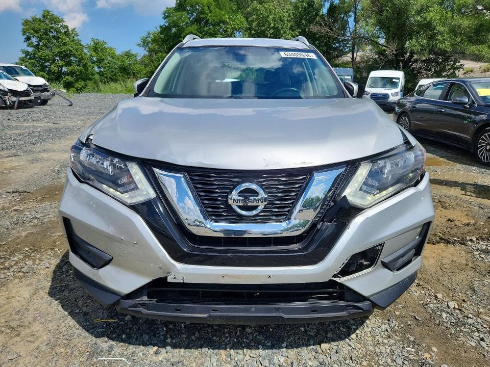 2017 NISSAN ROGUE SV 5
