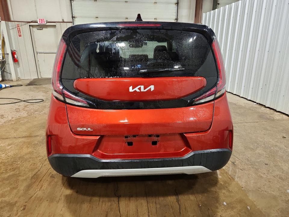 2023 KIA SOUL LX 6