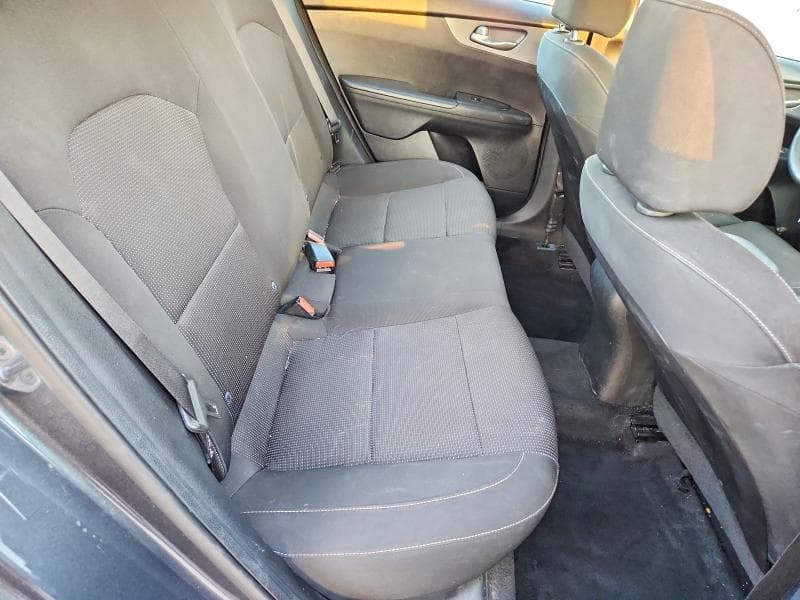 2019 KIA FORTE FE 10
