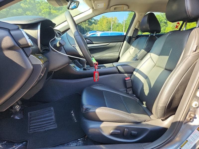 2023 NISSAN MAXIMA SV 7