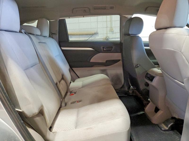 2019 TOYOTA HIGHLANDER HYBRID LE 11