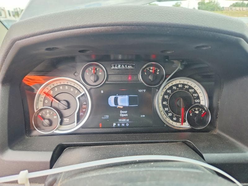 2017 RAM 1500 SLT 9