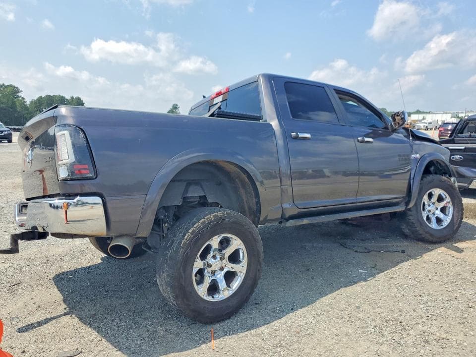 2017 RAM 1500 LARAMIE 3