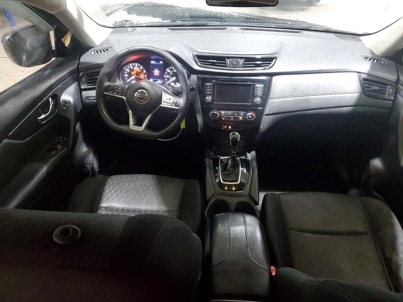 2018 NISSAN ROGUE S 8