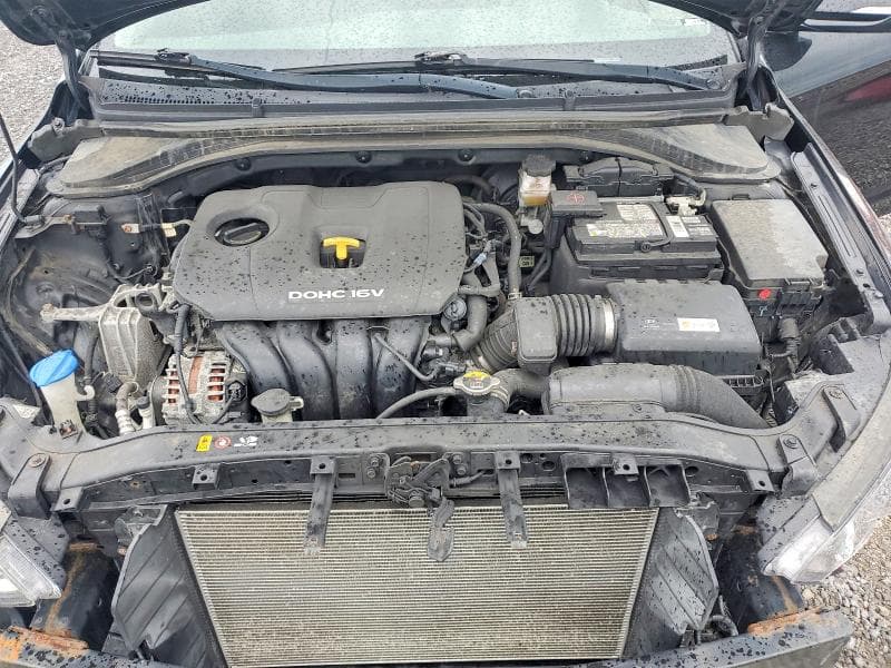 2017 HYUNDAI ELANTRA SE 11