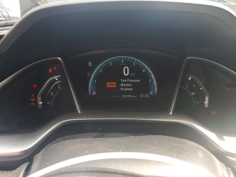 2017 HONDA CIVIC EX 9