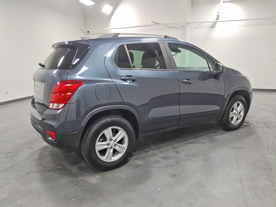 2021 CHEVROLET TRAX 1LT 3