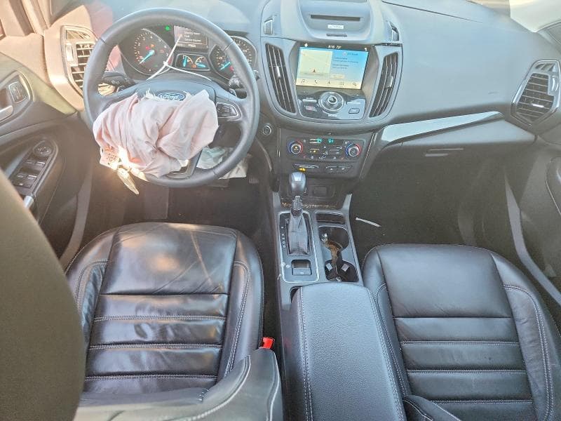 2017 FORD ESCAPE TITANIUM 8