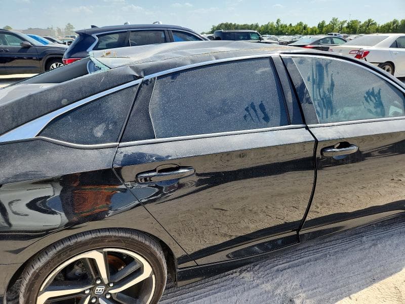 2020 HONDA ACCORD LX 10