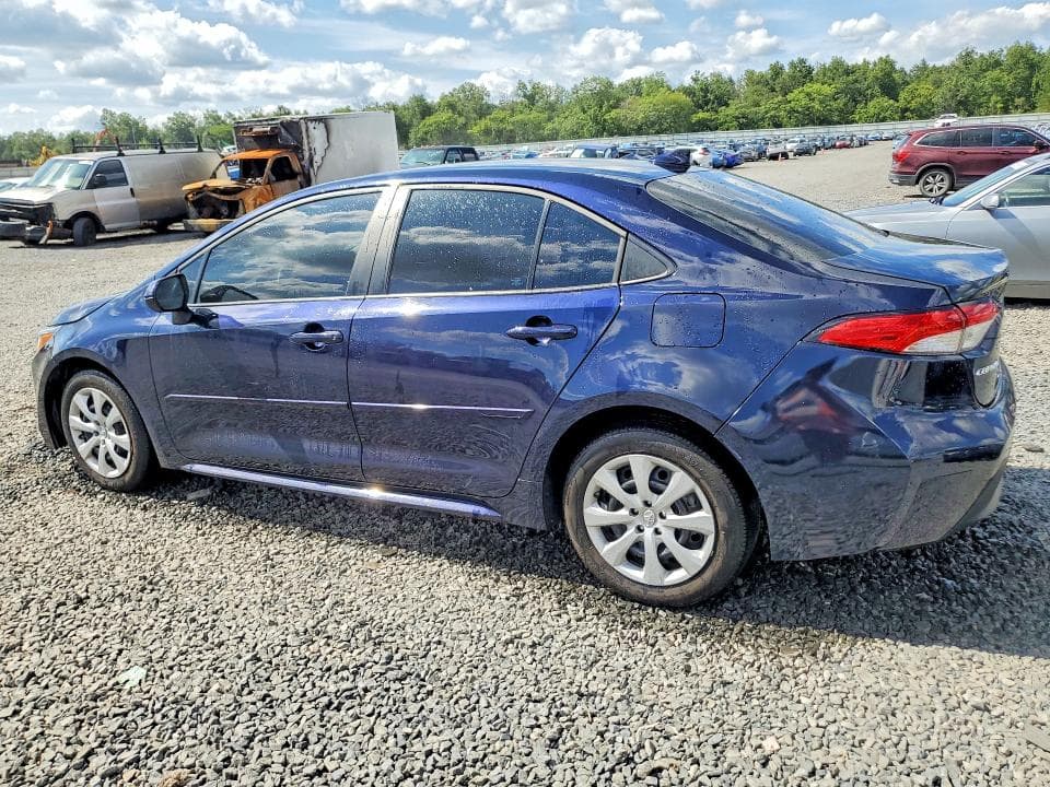 2023 TOYOTA COROLLA LE 2