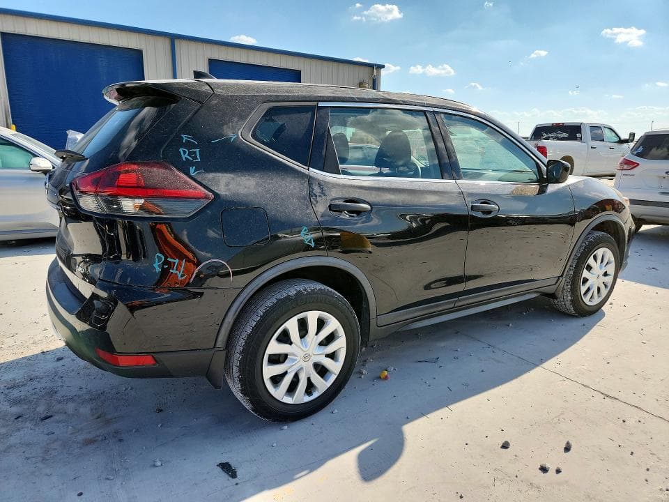 2018 NISSAN ROGUE S 3
