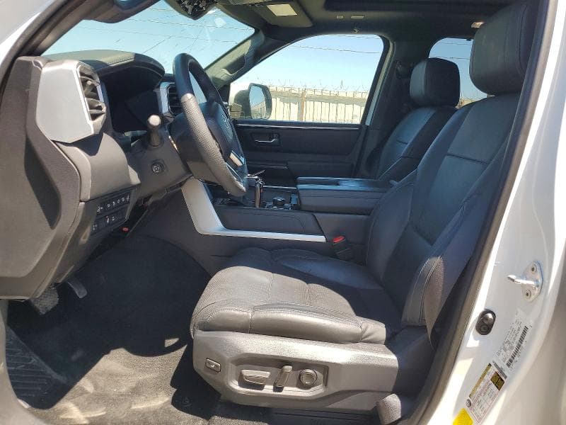 2024 TOYOTA SEQUOIA PLATINUM 7