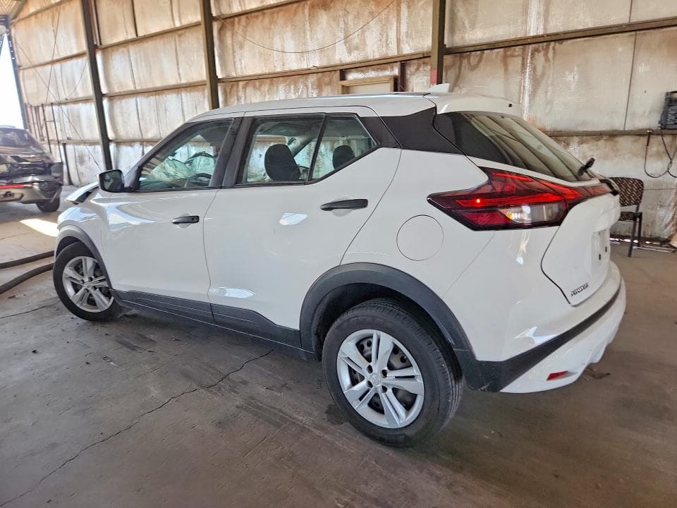 2024 NISSAN KICKS S 2