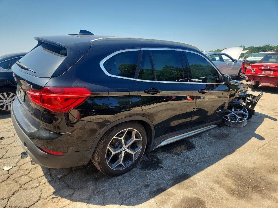 2017 BMW X1 XDRIVE28I 3