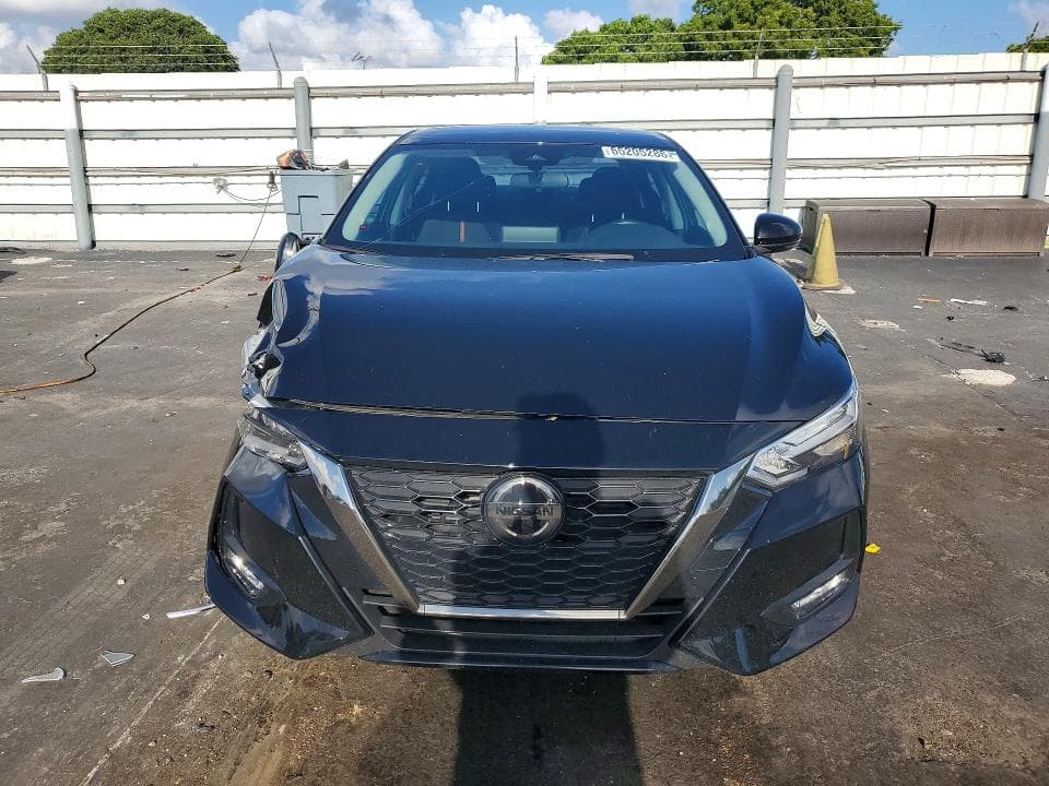 2022 NISSAN SENTRA SR 5