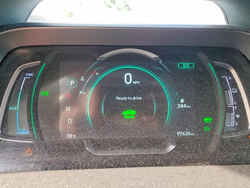 2020 HYUNDAI IONIQ SE 9