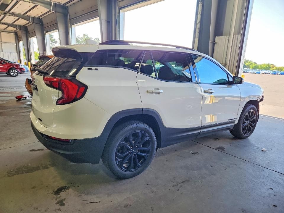 2021 GMC TERRAIN SLE 3