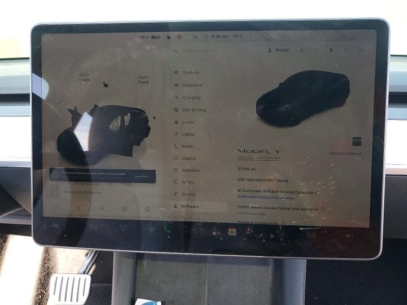 2024 TESLA MODEL Y 9