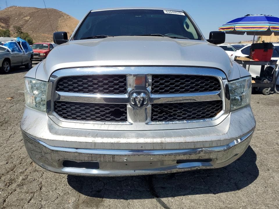 2017 RAM 1500 SLT 5