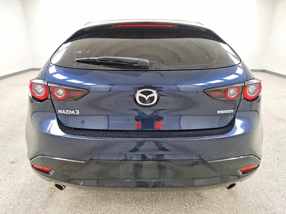 2022 MAZDA 3 6