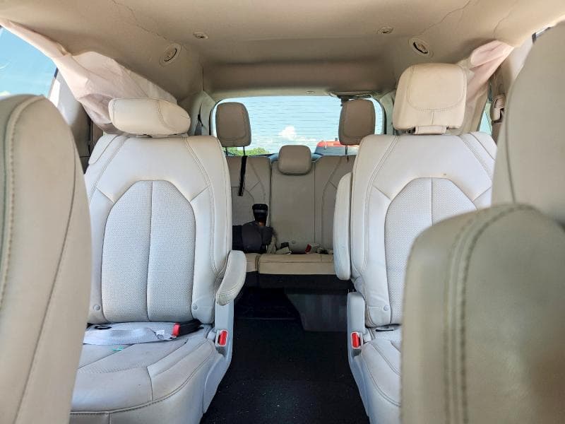 2021 CHRYSLER VOYAGER LXI 10