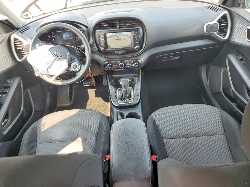 2021 KIA SOUL LX 8