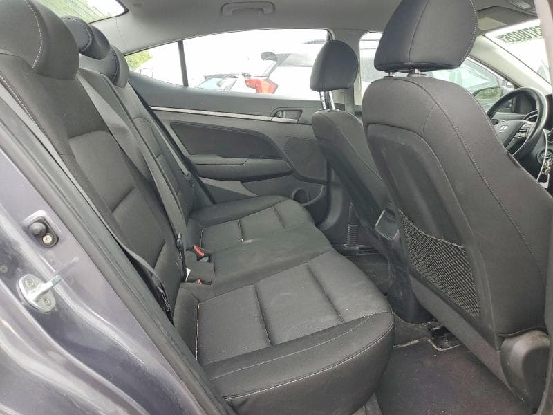 2018 HYUNDAI ELANTRA SEL 10