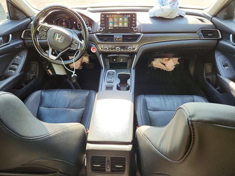 2019 HONDA ACCORD TOURING 8