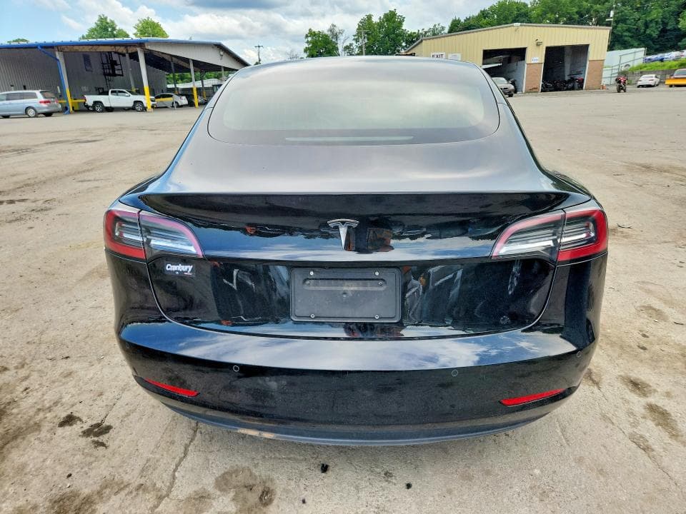 2019 TESLA MODEL 3 6
