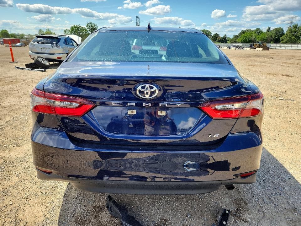 2022 TOYOTA CAMRY LE 6