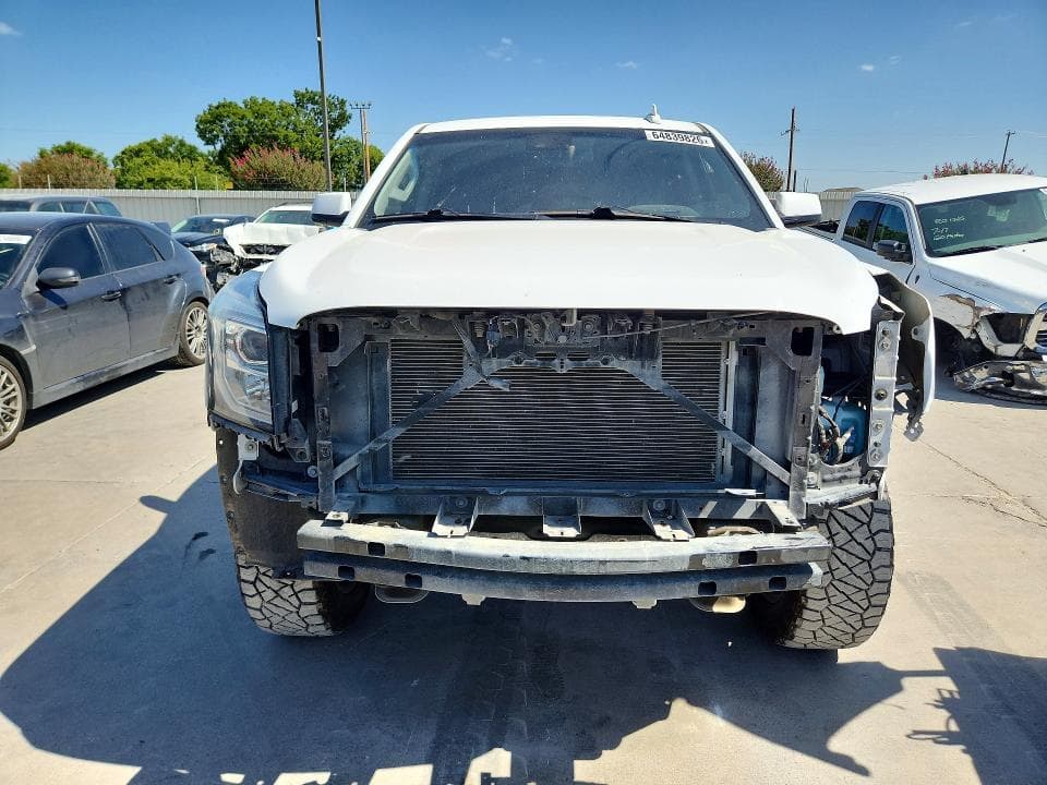 2017 GMC YUKON SLT 5