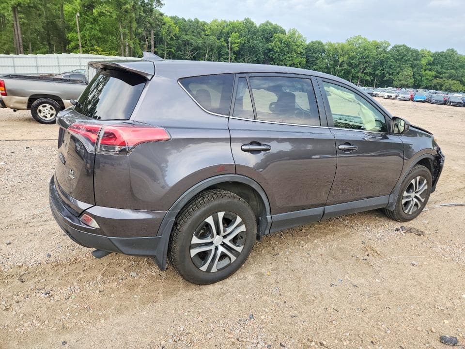 2018 TOYOTA RAV4 LE 3