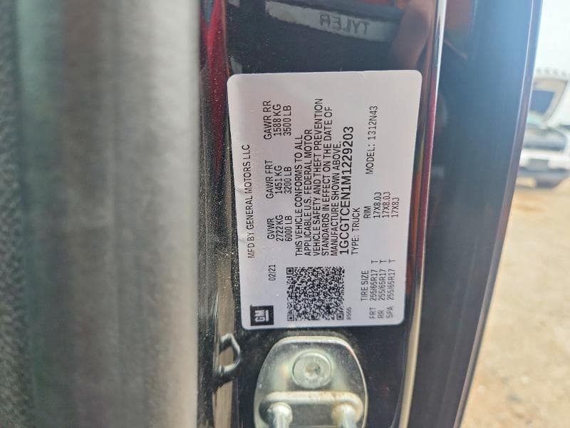 2021 CHEVROLET COLORADO LT 12