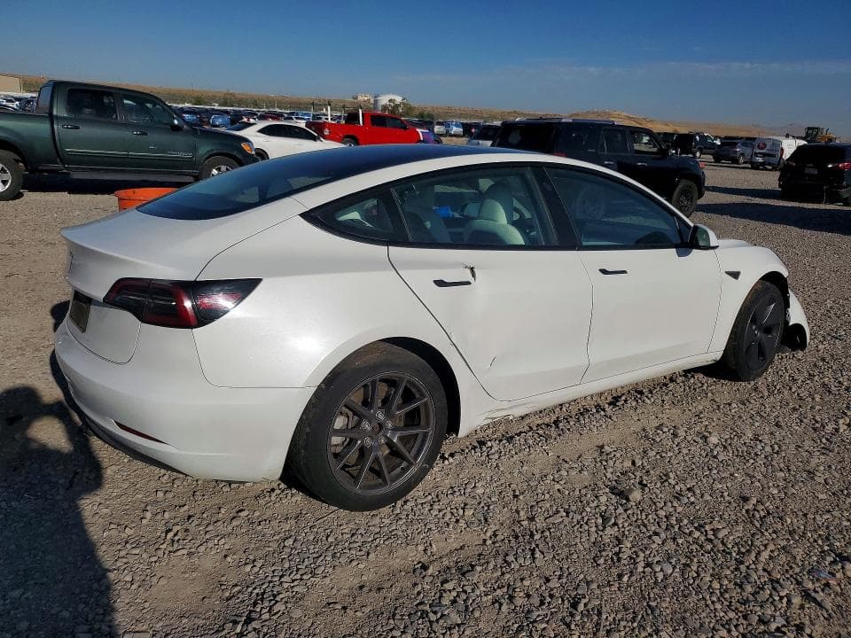 2023 TESLA MODEL 3 3