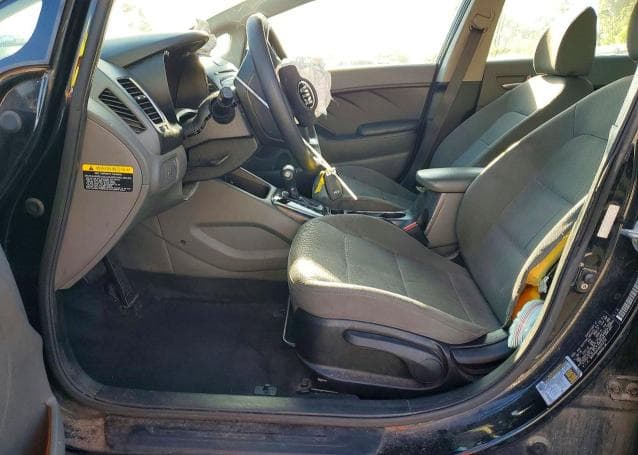 2017 KIA FORTE LX 7