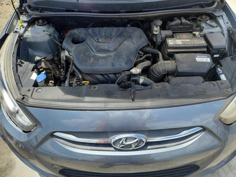 2017 HYUNDAI ACCENT SE 11