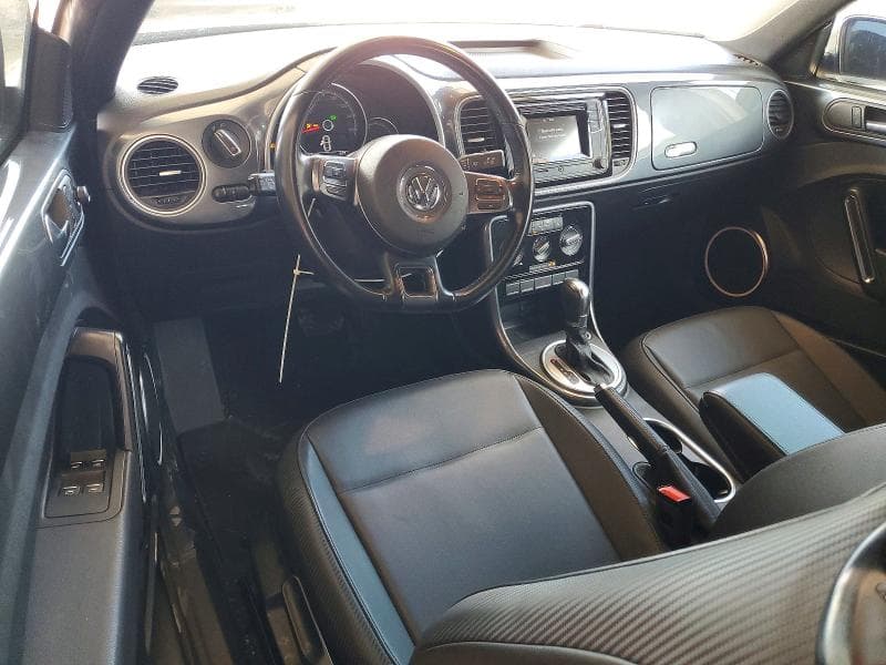 2018 VOLKSWAGEN BEETLE S 8